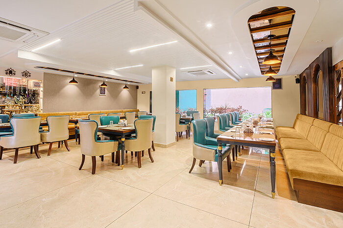 Green Hotel About Image 1