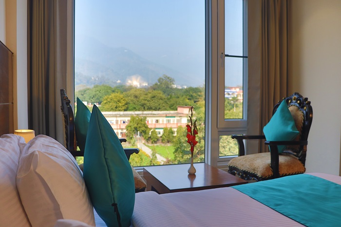 Executive King Room Image 2